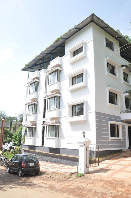 Albarad Hotel Munnar Buitenkant foto